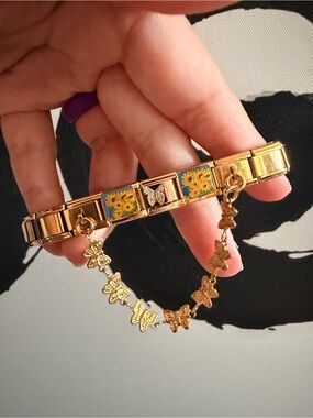 Sunflower & Butterfly Italian Charm Bracelet | 18-Link Gold Tone